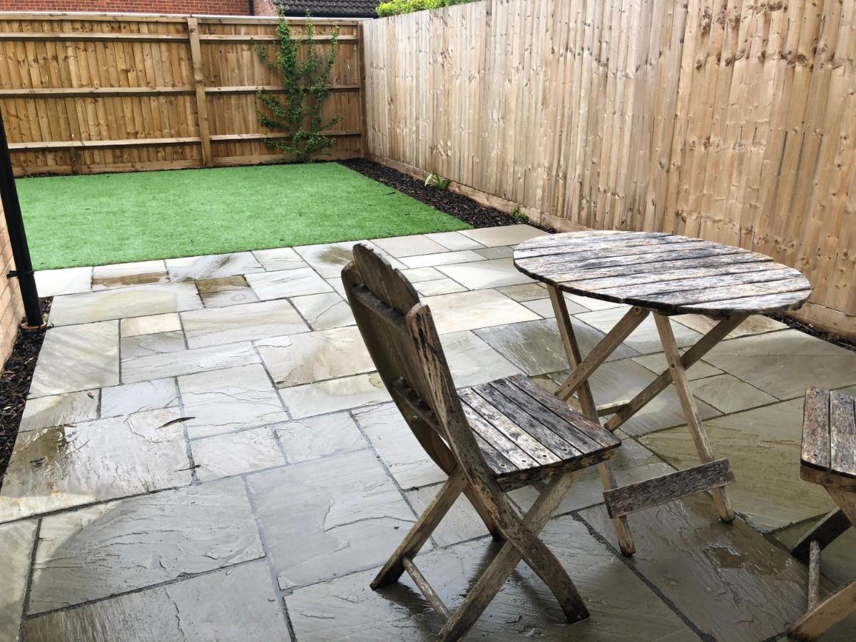 Abingdon - Private Flat With Garden & Parking 06 아파트 외부 사진