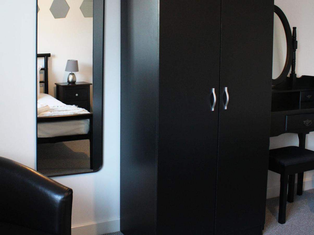 Abingdon - Private Flat With Garden & Parking 06 아파트 외부 사진